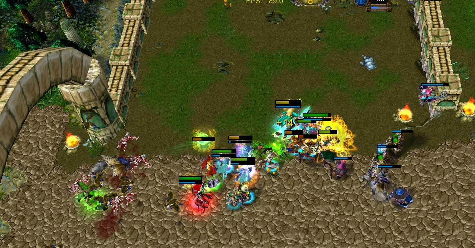 Castle Fight combat action
